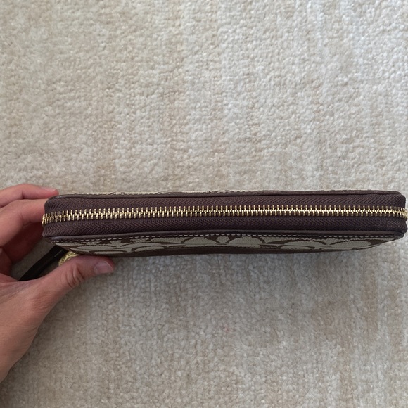 Coach wallet - Picture 3 of 9